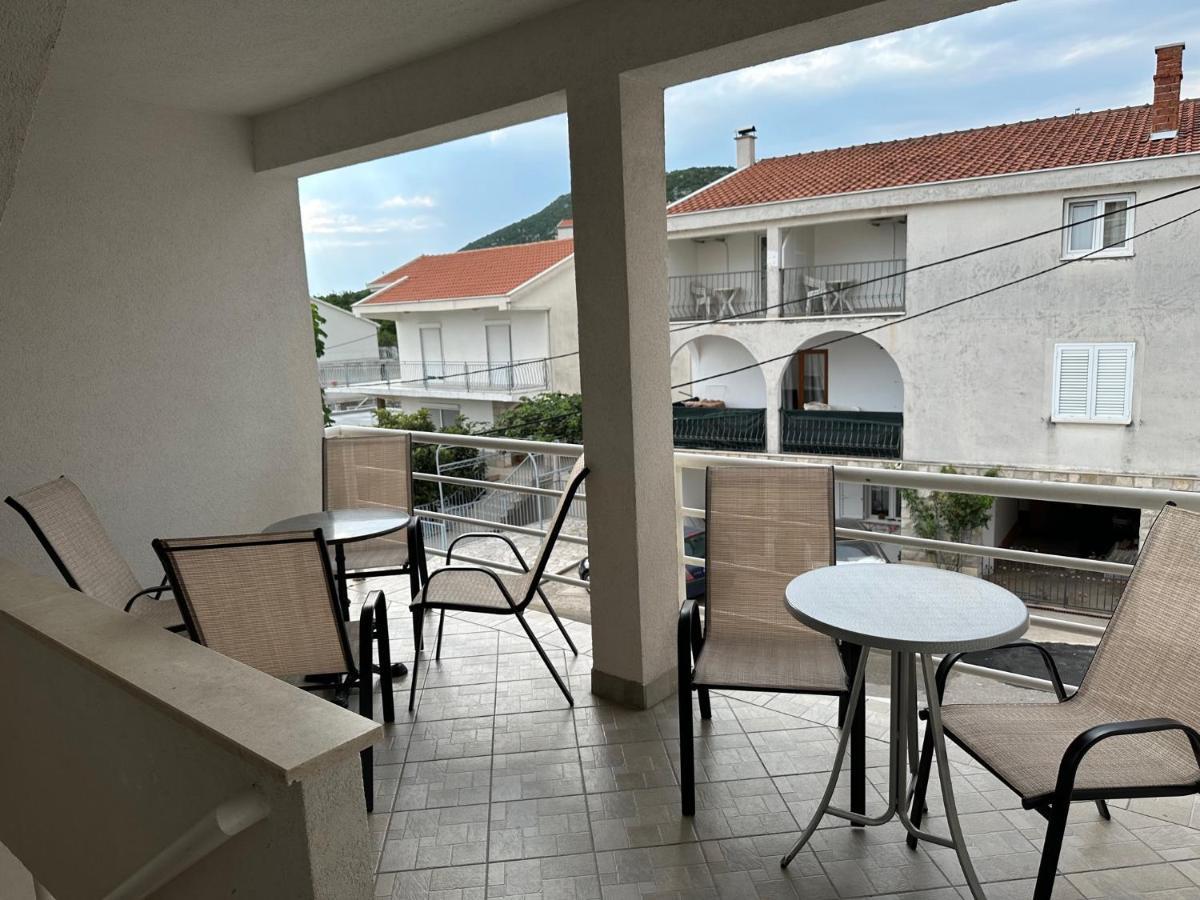 Royal Apartments Neum Buitenkant foto